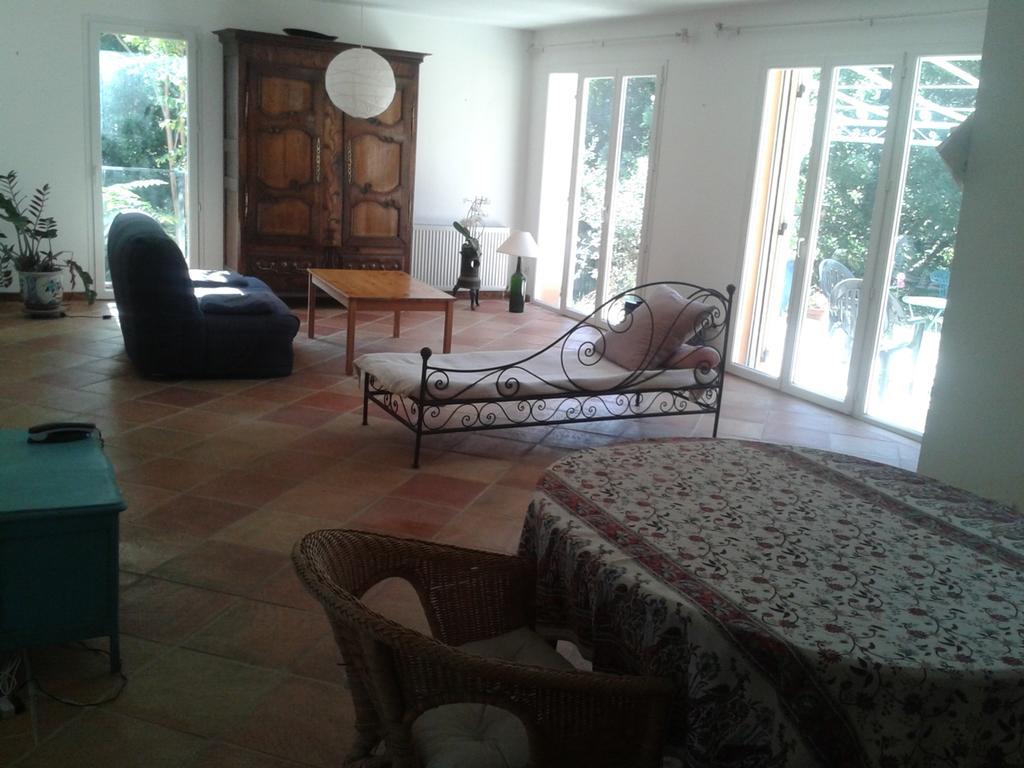 Villa Entre Nimes Et Arles Bellegarde  Esterno foto